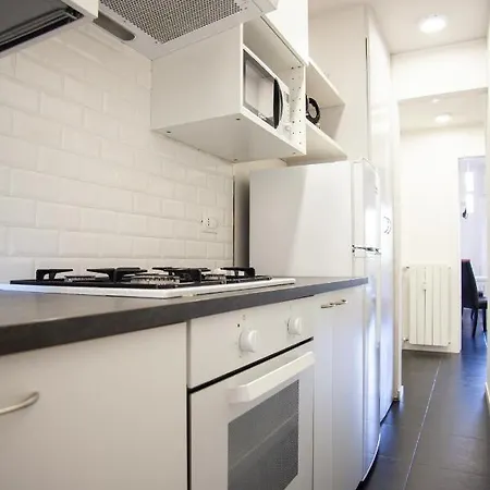 Apartment Cristoforo Porta Ticinese 4pax Wifi Milan
