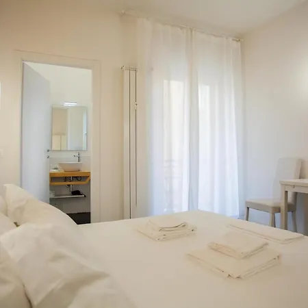 Apartment Cristoforo Porta Ticinese 4pax Wifi Milan